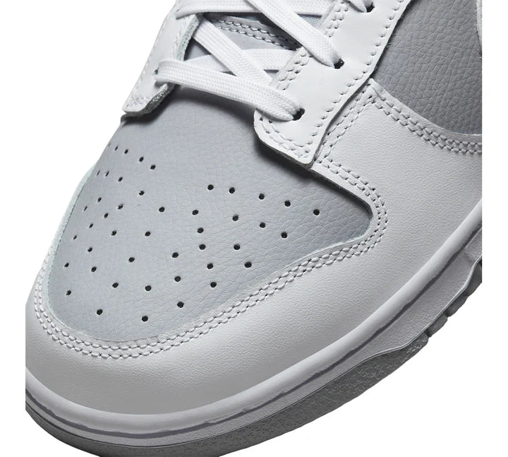 NIKE DUNK LOW - WHITE GREY