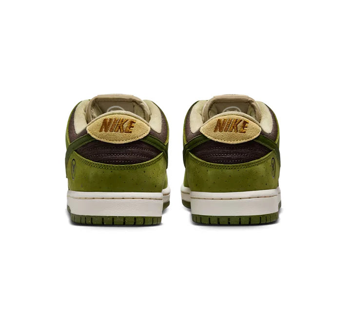 NIKE SB DUNK LOW - YUTO HORIGOME MATCHA